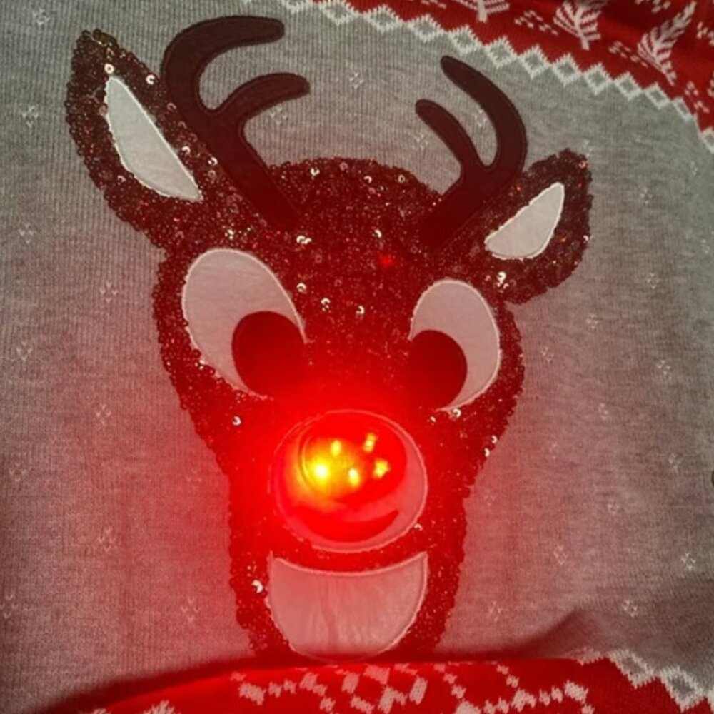 Light Up Christmas Sweater - Picture 4 of 10